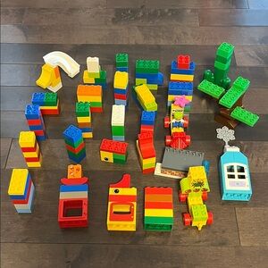 140 pcs Lego Duplo Set for Kids